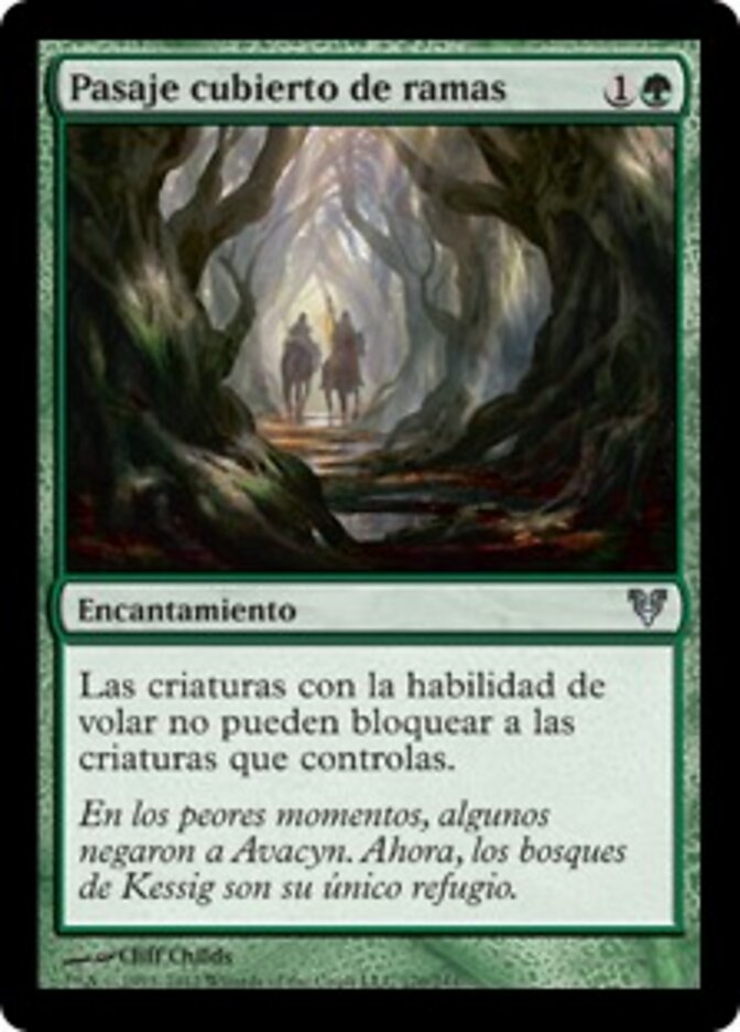 Pasaje cubierto de ramas